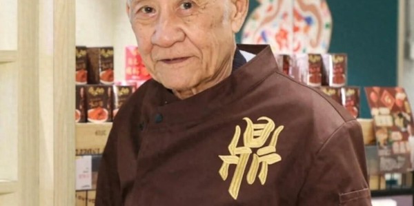 kaiyun体育中国站-81岁鼎爷终现曙光！邓兆尊怒劝长子找工作，吴家乐避谈杨思琦平反